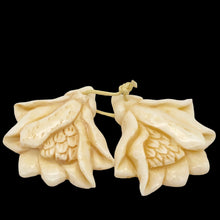 Load image into Gallery viewer, Pair of Carved Waterbuffalo Bone Tropical Flower Beads 10778