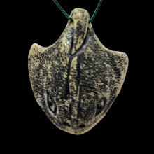 Load image into Gallery viewer, Hand Carved Bone Stingray Bead 10736