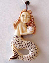 Load image into Gallery viewer, Splash Carved Mermaid W/ Pearl Centerpiece Bead 10072 - PremiumBead Alternate Image 3