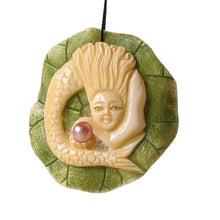 Load image into Gallery viewer, Splash 28mm Hand Carved & Scrimshawed Mermaid Centerpiece Bead 10349B