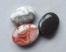 Load image into Gallery viewer, 3 Premium Crazy Lace Agate Oval Focal Beads 4581 - PremiumBead Primary Image 1