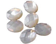 Load image into Gallery viewer, Sparkle Natural 9x7mm Mother of Pearl Bead Strand 104602