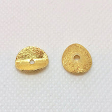Load image into Gallery viewer, 2 Designer Brushed 22K Vermeil Wavy Disc Beads 9089 - PremiumBead Primary Image 1
