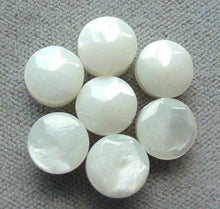 Load image into Gallery viewer, Mississippi Ebony (White) Shell 8x4mm Coin Bead Strand - PremiumBead Alternate Image 4