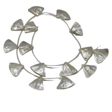 Load image into Gallery viewer, 5 Mother of Pearl 20x14x4mm to 27x22x4mm Briolette Beads 9601