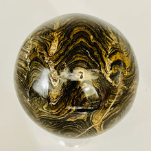 Load image into Gallery viewer, Stromatolite Scry Crystal Round Meditation Sphere | 50mm | Bronze/Black | 1 |