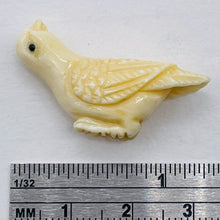 Load image into Gallery viewer, 1 Carved Waterbuffalo Bone Bird Pendant Bead 10406A