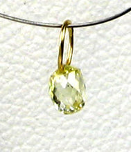 Load image into Gallery viewer, 0.25cts Natural Canary Diamond & 18K Gold Pendant 8798K - PremiumBead Alternate Image 3