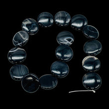 Load image into Gallery viewer, Black & White Sardonyx 25mm Coin Bead Strand 110486