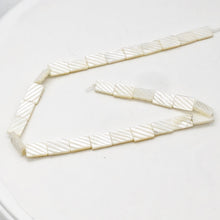 Load image into Gallery viewer, Sophisticated Mother of Pearl Shell Bead Strand 104365