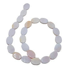 Load image into Gallery viewer, Rare Pink Conch Shell 18x13mm Oval Bead Strand 109460