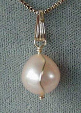 Load image into Gallery viewer, Natural Peach Tear-Drop Freshwater Pearl 14Kgf Pendant 4729D - PremiumBead Primary Image 1