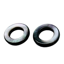 Load image into Gallery viewer, 2 Black Tahitian Mop Shell 18mm Pi Circle Beads 9847