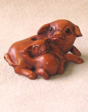 Intricately Carved Boxwood Mom Pig Ojime/Netsuke Bead - PremiumBead Primary Image 1