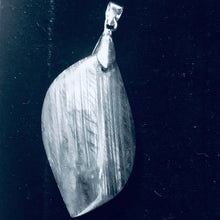 Load image into Gallery viewer, Labradorite Sterling Silver Natural | 1 1/2" Long | Blue Rivers | 1 Pendant |