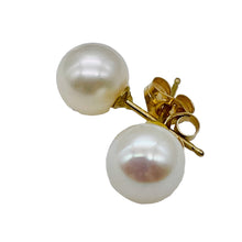 Load image into Gallery viewer, Pearl 14K Gold 7mm Stud Earrings | 1/4 inch | White | 1 Pair |
