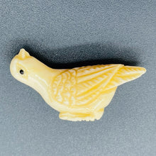 Load image into Gallery viewer, 1 Carved Waterbuffalo Bone Bird Pendant Bead 10406A