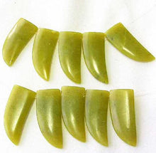 Load image into Gallery viewer, 2 Chartreuse Serpentine Jade Dragon Claw Beads 8948B - PremiumBead Primary Image 1