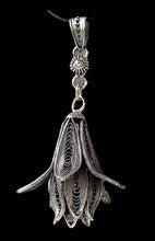 Load image into Gallery viewer, Fab Delicate Silver Filigree Bell Flower Pendant 5788