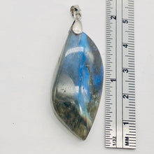 Load image into Gallery viewer, Labradorite Sterling Silver Natural | 1 1/2" Long | Blue | 1 Pendant |
