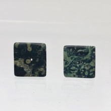 Load image into Gallery viewer, Shine 2 Hand Carved Kambaba Jasper Pyramid Beads, 16x16x11mm, Green 9289KJ - PremiumBead Alternate Image 6