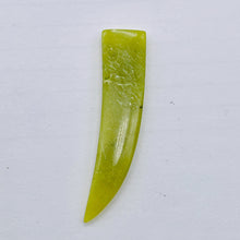 Load image into Gallery viewer, 1 Chartreuse Serpentine Jade 48x13x5mm Claw Bead 8948C