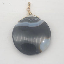 Load image into Gallery viewer, Sardonyx Agate 40mm Coin 14K Gold Filled Bead Pendant | Black | 2" Long |