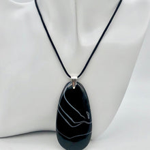 Load image into Gallery viewer, Stunning! Black and White Sardonyx & Silver Pendant - PremiumBead Alternate Image 3