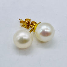 Load image into Gallery viewer, Pearl 14K Gold 7mm Stud Earrings | 1/4 inch | White | 1 Pair |