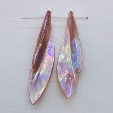 Load image into Gallery viewer, Pink Mussel Shell Designer Blade Cut Pendant Bead 4423A
