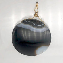 Load image into Gallery viewer, Sardonyx Agate 40mm Coin 14K Gold Filled Bead Pendant | Black | 2" Long |