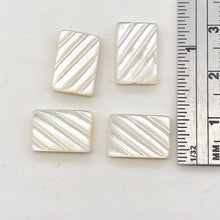 Load image into Gallery viewer, 2 Natural White Mother of Pearl Carved Shell Beads 4365