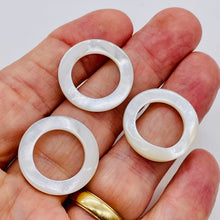 Load image into Gallery viewer, 3 Mother of Pearl Shell 25mm Pi Circle Beads 9846