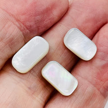 Load image into Gallery viewer, Shine 3 Natural Mother of Pearl Shell Beads 11x9x4mm to 15x9x3.5mm 002206