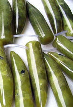 Load image into Gallery viewer, 1 Chartreuse Serpentine 'Dragon Claw' Pendant Bead 8573 - PremiumBead Alternate Image 5