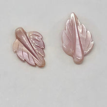 Load image into Gallery viewer, 2 Velvety Pink Mussel Shell Leaf Pendant Beads 4326B