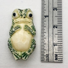 Load image into Gallery viewer, Waterbuffalo Bone Frog | 28x15x7mm | Green/Cream | 1 Bead - PremiumBead Alternate Image 6