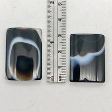 Load image into Gallery viewer, 2 Beads of Black & White Sardonyx 30x22x5mmPendant Beads - PremiumBead Alternate Image 5