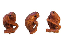 Load image into Gallery viewer, Carved & Signed Adorable Bird Boxwood Ojime/Netsuke Bead