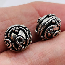 Load image into Gallery viewer, Designer 21 intricate Spiral 2.7 Grams Sterling Silver Bead 4019