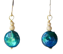 Load image into Gallery viewer, Shimmering Teal Waves 14Kgf Pearl Earrings 307252A