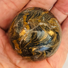 Load image into Gallery viewer, Stromatolite Scry Crystal Round Meditation Sphere | 45mm | Bronze/Black | 1 |