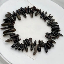 Load image into Gallery viewer, Fantastic Gray Bronze Moonstone Nugget Briolette Bead Strand | 74 Beads |