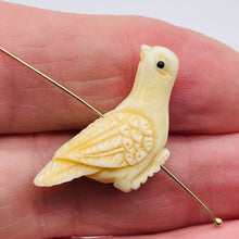 Load image into Gallery viewer, 1 Carved Waterbuffalo Bone Bird Pendant Bead 10406A