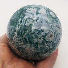 Load image into Gallery viewer, Moss Agate Scry Sphere Round | 3" | Green/White | 1 Sphere |