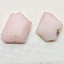 Load image into Gallery viewer, Peruvian Opal Designer Pendant Beads - 65cts 9862Q - PremiumBead Primary Image 1