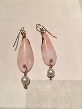 Load image into Gallery viewer, Divine Spiral Shell and FW Pearl 14Kgf Earrings 308932 - PremiumBead Alternate Image 4