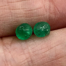 Load image into Gallery viewer, Natural Emerald Faceted Roundel Beads | 2 Beads | 4.9x3mm | 1.3 tcw |