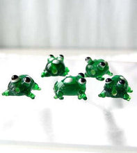 Load image into Gallery viewer, 5 Ribbit Hand Made Glass Lampwork Frog Beads 008478 - PremiumBead Primary Image 1