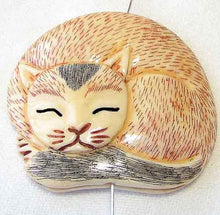 Load image into Gallery viewer, Cozy Cat Scrimshaw Carved Waterbuffalo Bone Bead 4115x - PremiumBead Primary Image 1